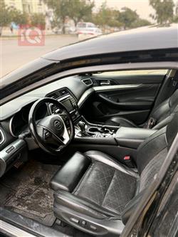 نيسان ماكسيما